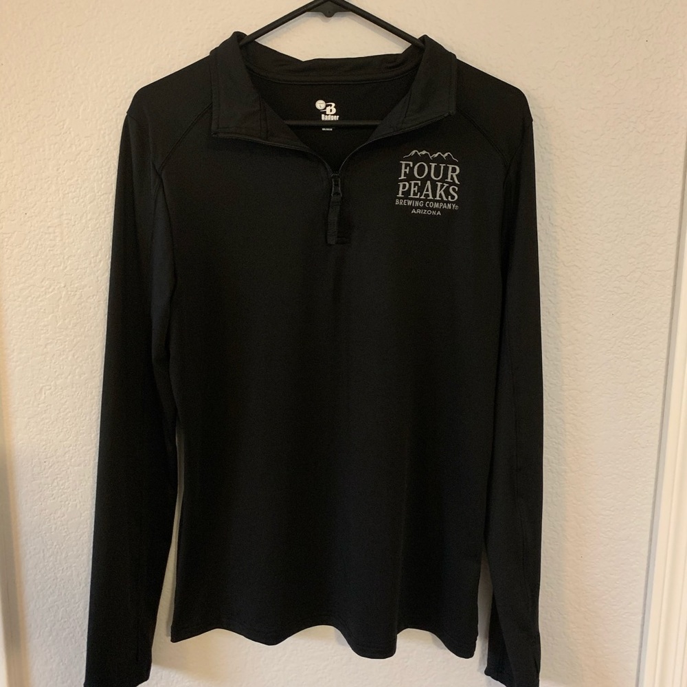 Four Peaks quarter zip pullover